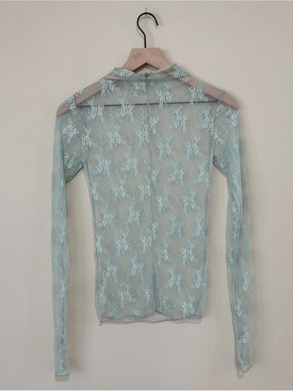 Intimately Free People Size Small Light Blue Lady Luxe Layering Long Sleeve Top